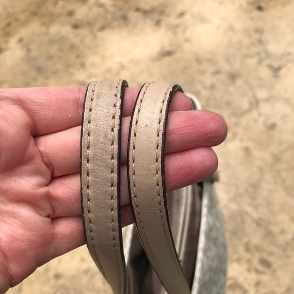 Authentic Michael Kors signature tote - Picture 4 of 13